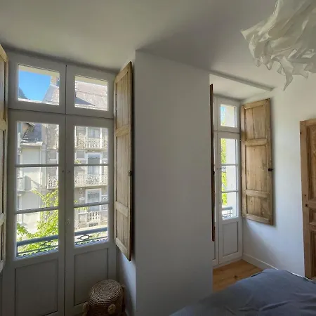 Belle Maison De Caractere De 200m2 Avec Jardin Villa